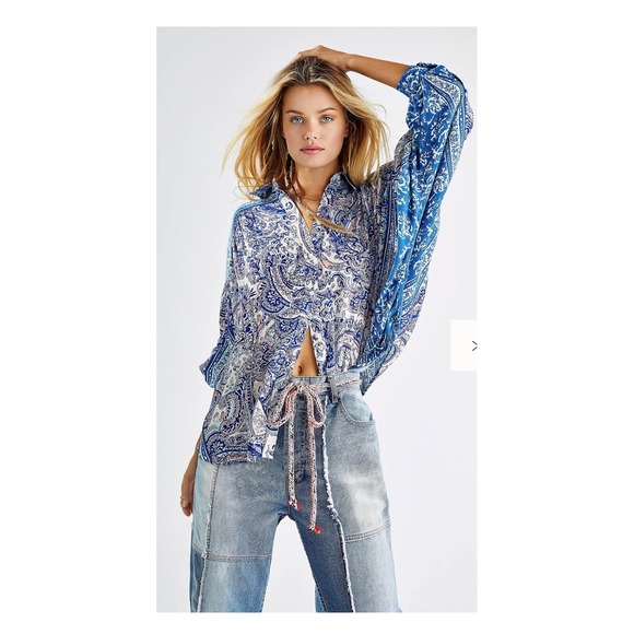FreePeople Midnight Fever Button Down Shirt Blue & Pink Paisley Boho Print Sz L - Picture 1 of 10